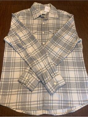 American Eagle Outfitters Flannel Plaid Button-Down Shirt Gray & White NWT SizeM